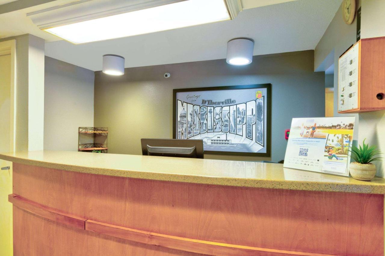 Super 8 By Wyndham Diberville Biloxi Area Exteriör bild