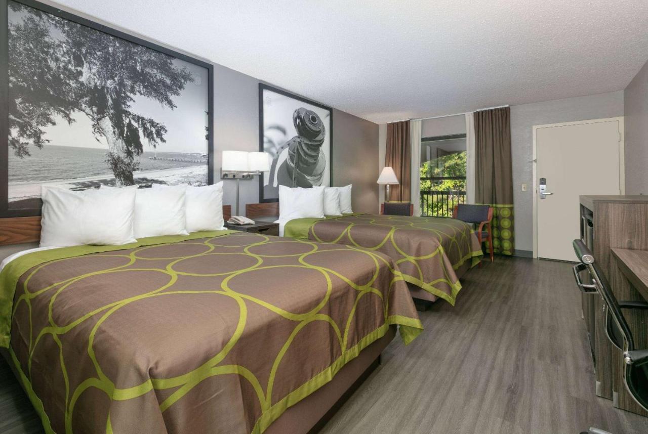 Super 8 By Wyndham Diberville Biloxi Area Exteriör bild